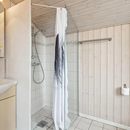 Guthmund - 400m From The Sea By Interhome *