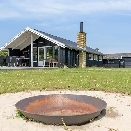Guthmund - 400m From The Sea By Interhome *